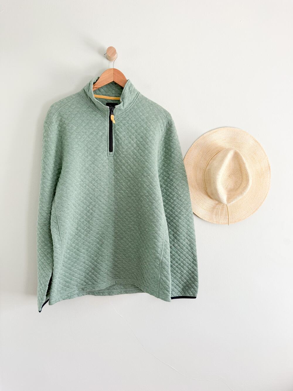 JCrew Factory‎ | NWOT Men's Quilted Quarter Zip Pullover Light Green | Sz M
